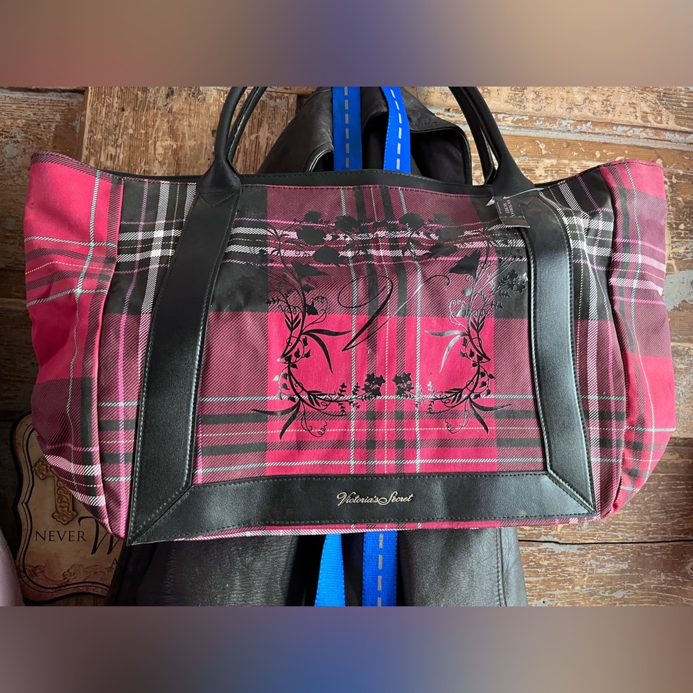Victoria secret tote bag